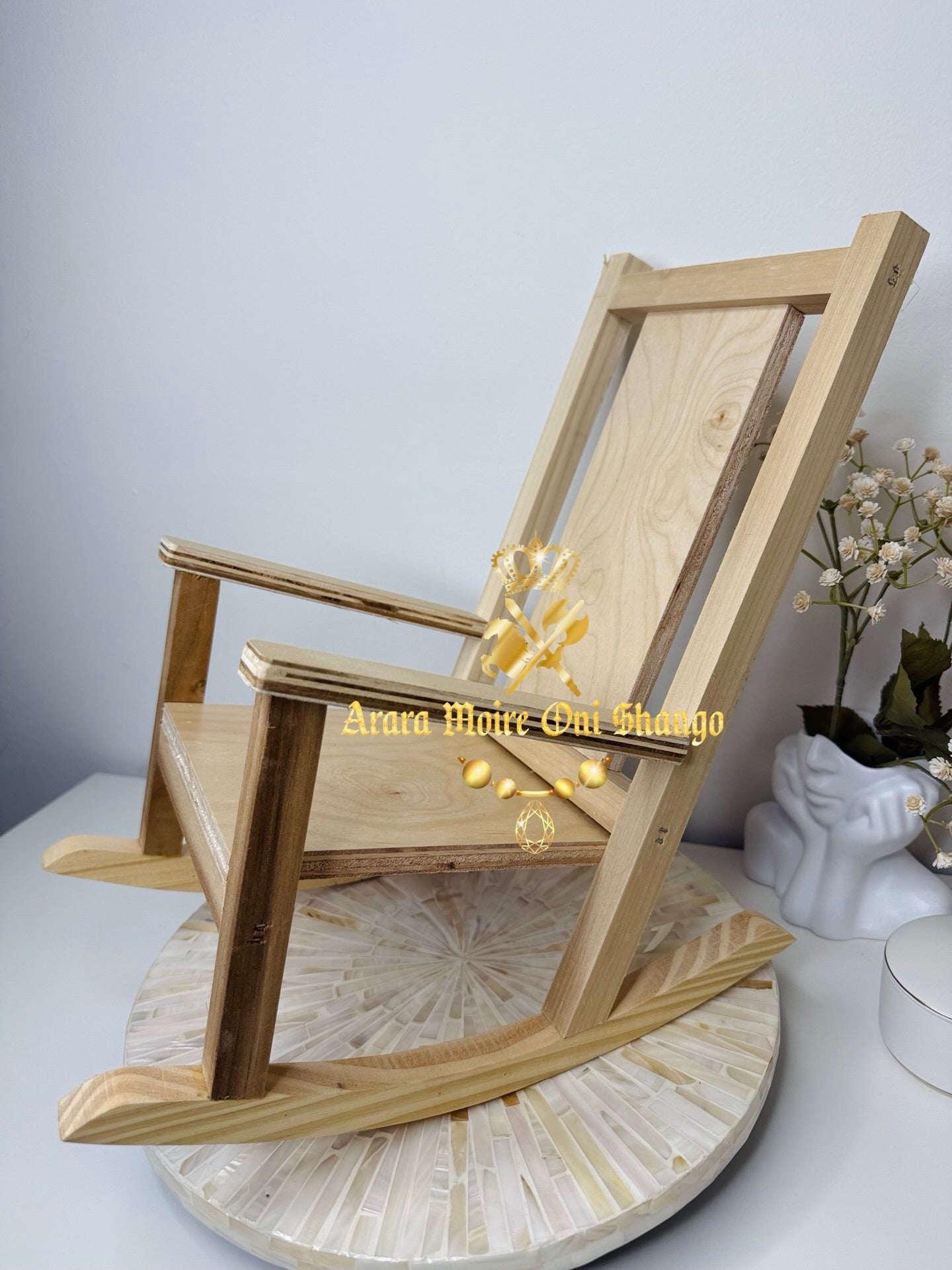 Sillon de madera para Muñecos espirituales/ silla mecedora