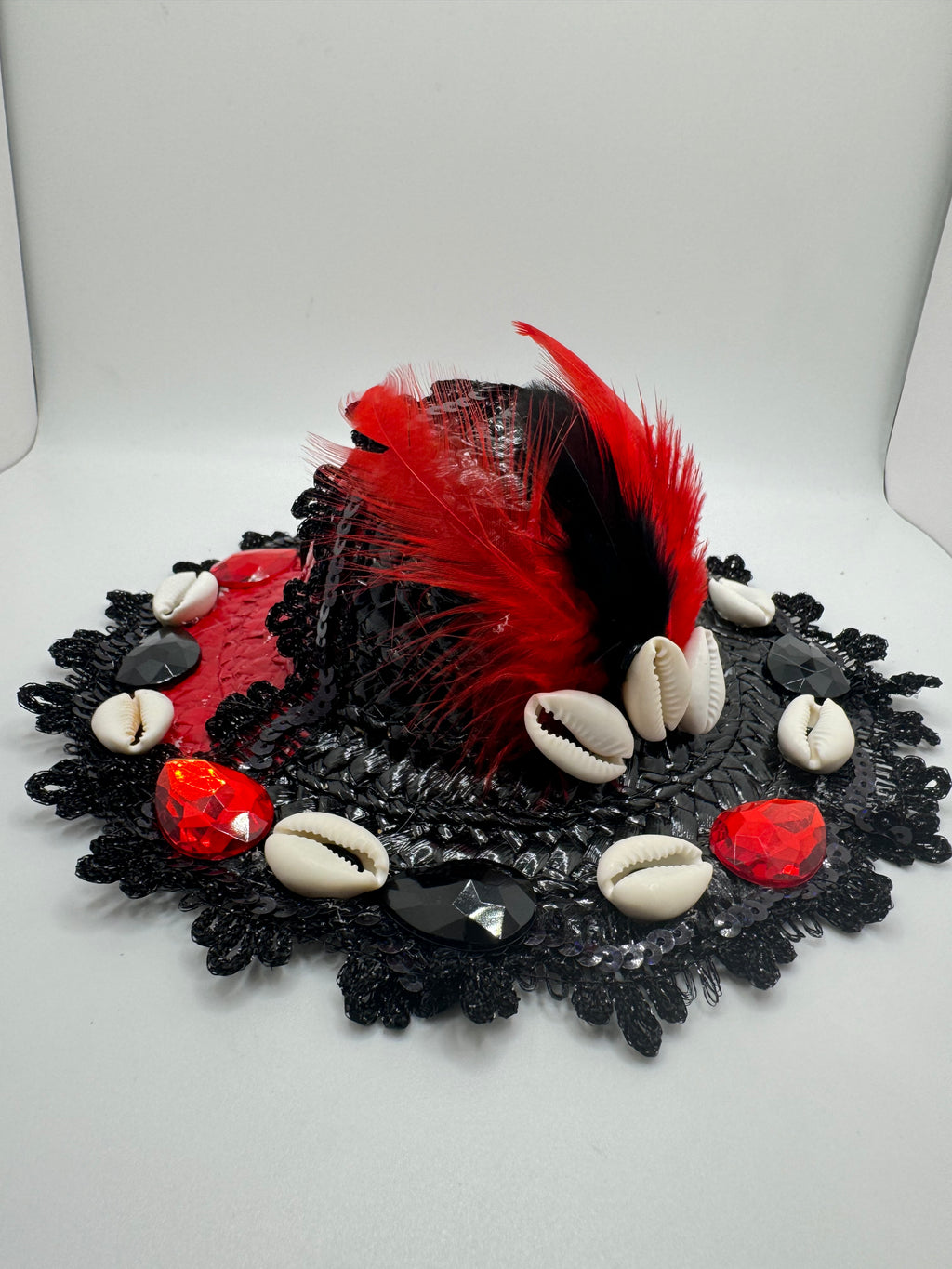 Sombrero para Eleggua.